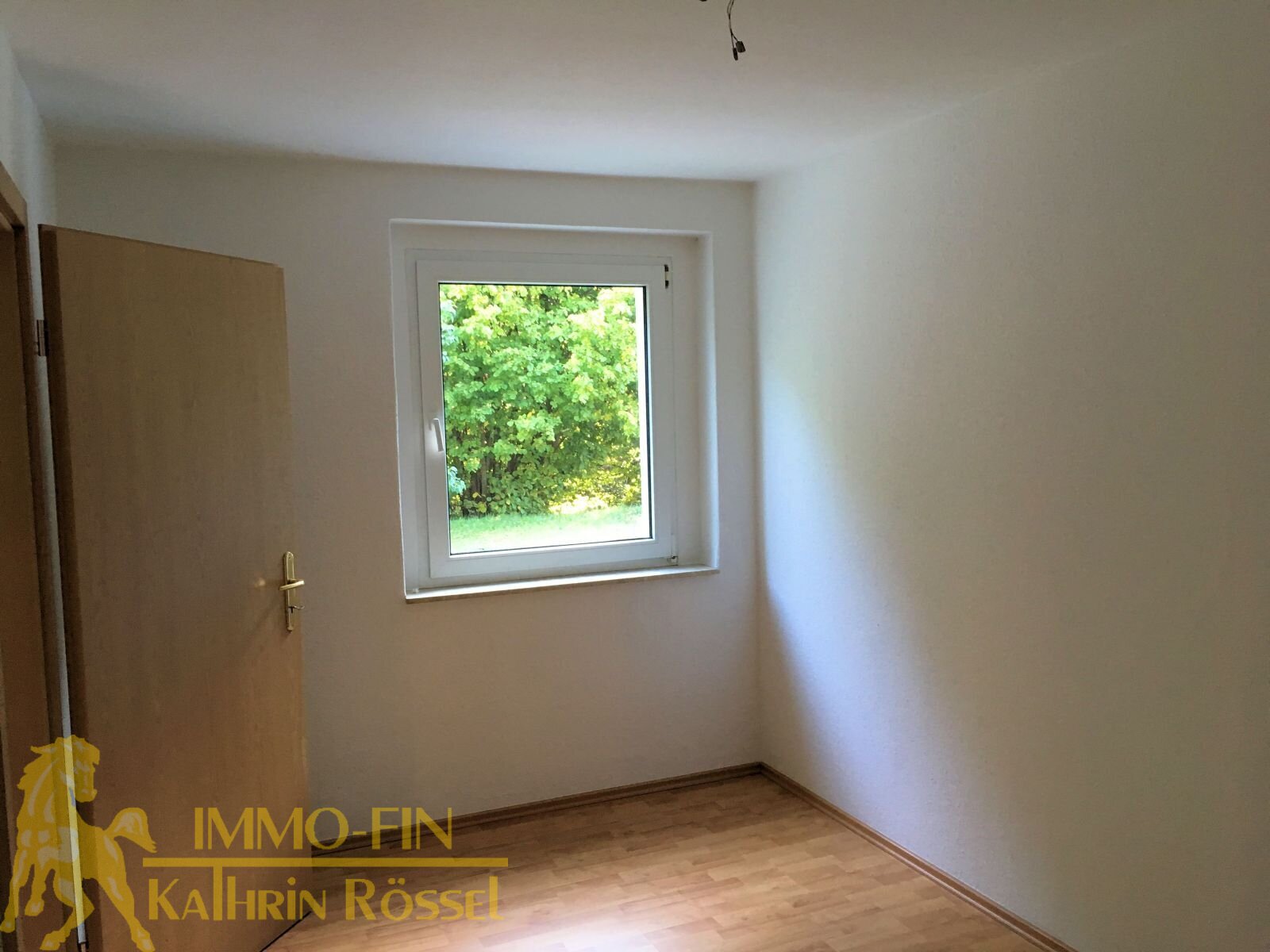 Ruhiges Wohnen mit modernem Komfort in ländlicher Idylle Ruhiges Wohnen mit modernem Komfort in ländlicher Idylle