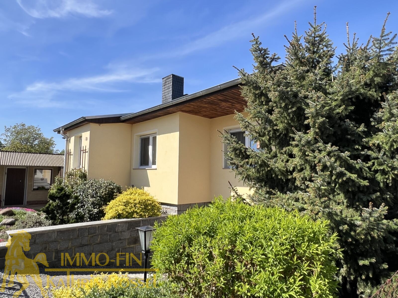 Ebenengesundes Wohnen: Großzügige Hochparterre mit Vollkeller und Garten-Oase Ebenengesundes Wohnen: Großzügige Hochparterre mit Vollkeller und Garten-Oase