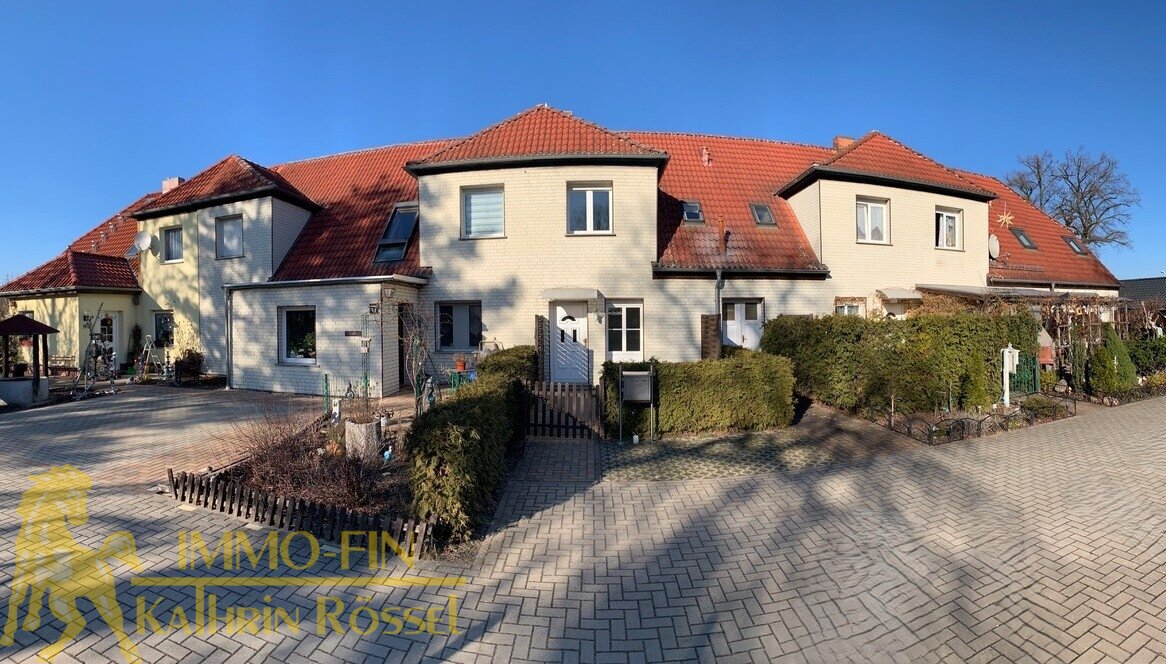 Reihenmittelhaus am ruhigen Stadtrand von Weißwasser mit Garten Reihenmittelhaus am ruhigen Stadtrand von Weißwasser mit Garten